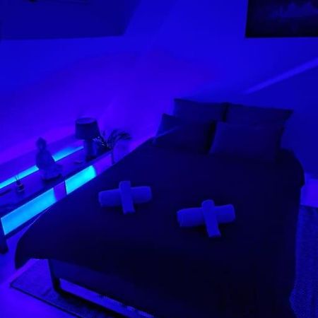 Confortable Studio Renove ก็องเบร ภายนอก รูปภาพ