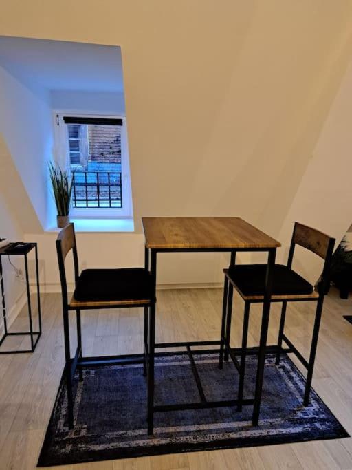 Confortable Studio Renove ก็องเบร ภายนอก รูปภาพ